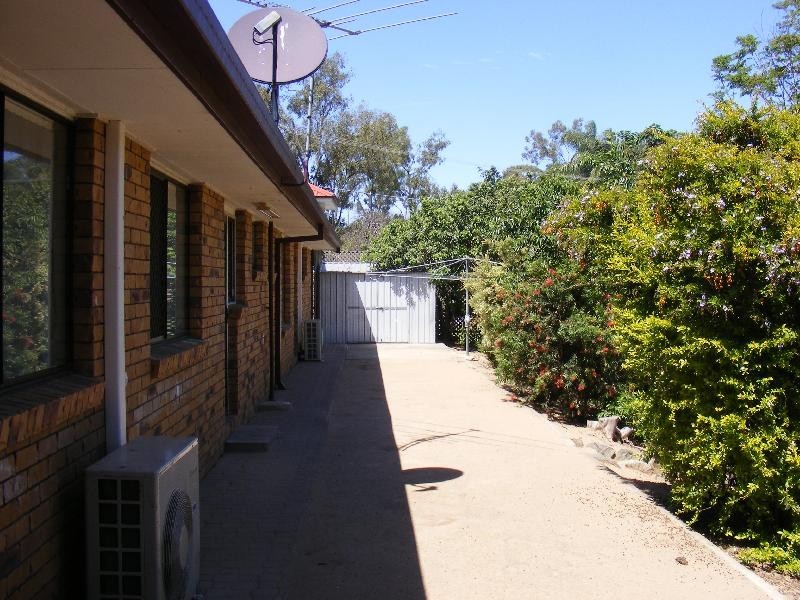 239 WarwickRoad, Churchill QLD 4305