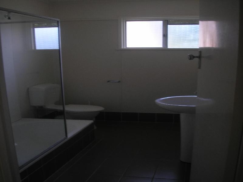 5/27 Brisbane Road, Newtown QLD 4305