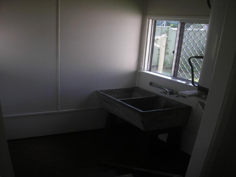 5/27 Brisbane Road, Newtown QLD 4305