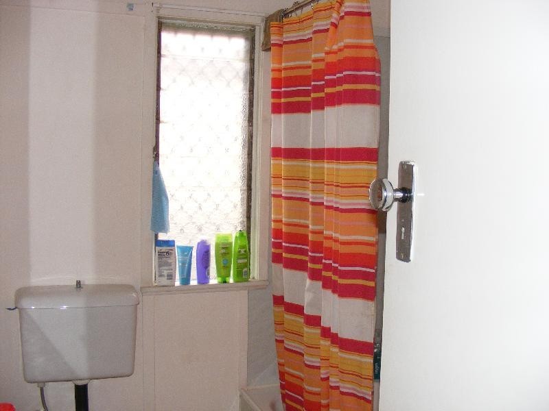 13 Ernest Street, Leichhardt QLD 4305