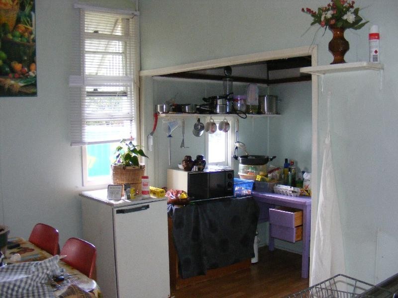 52 Railway Street, Booval QLD 4304