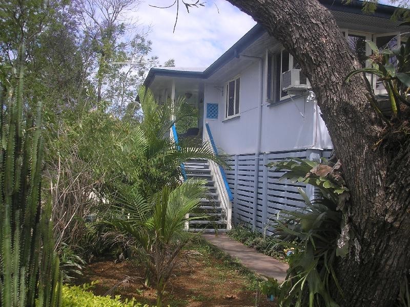 4 Felette Street, Leichhardt QLD 4305