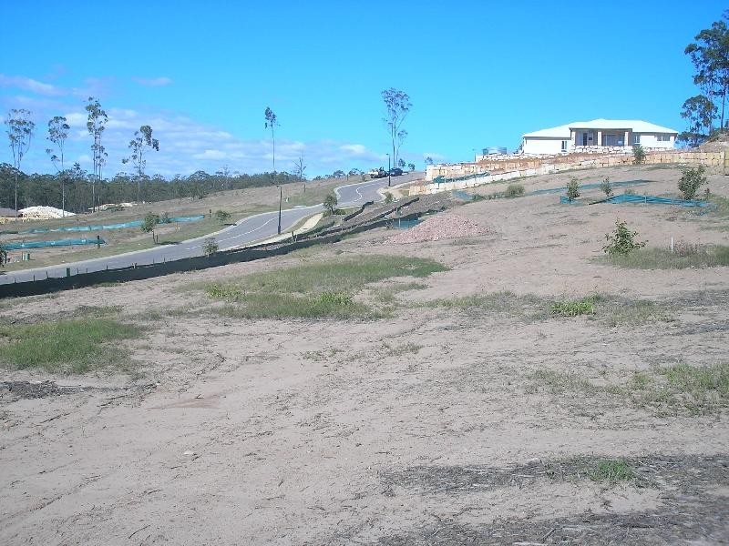 1 Aristotle Drive, Augustine Heights QLD 4300