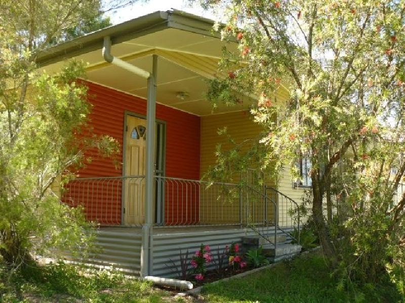 25 Bottomley Street, Brassall QLD 4305