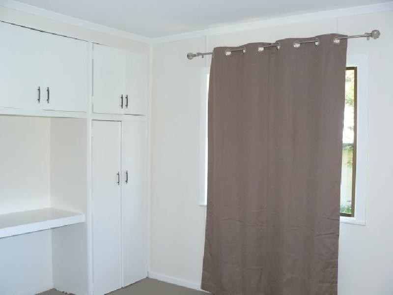 25 Bottomley Street, Brassall QLD 4305