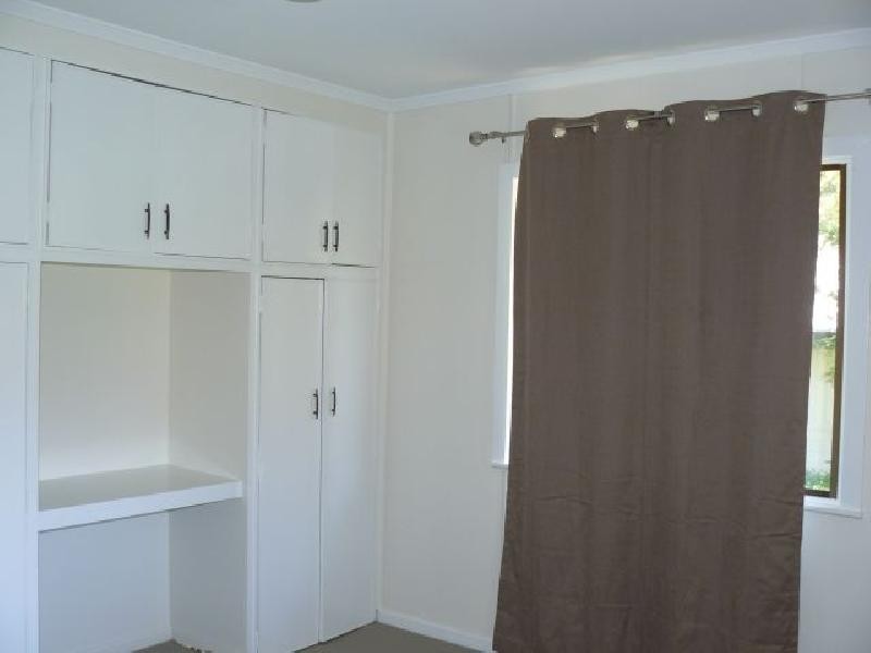 25 Bottomley Street, Brassall QLD 4305