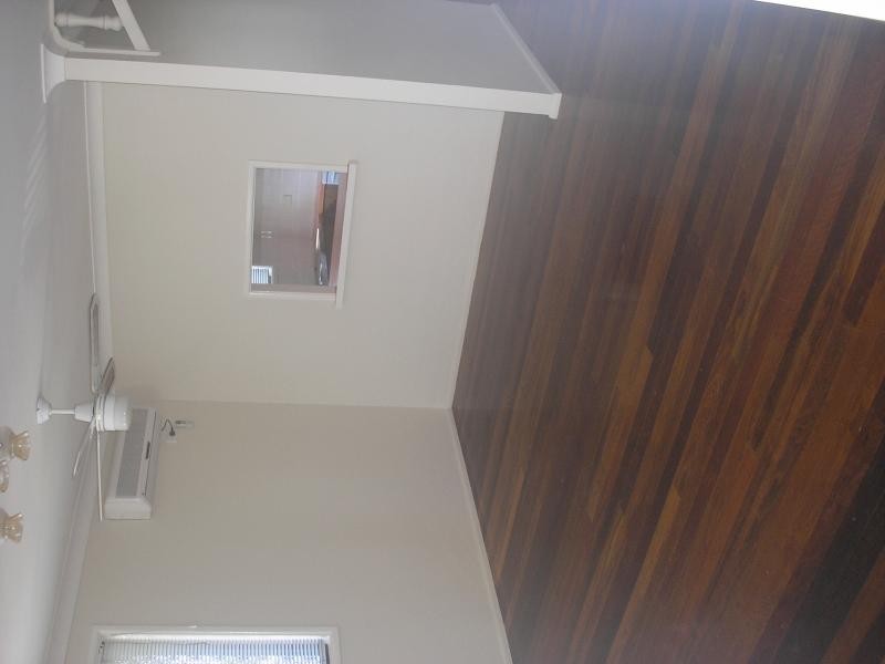 10 Madden Street, Silkstone QLD 4304