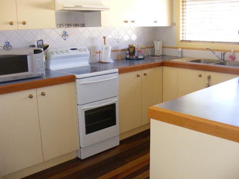 13 Darzee Street, Brassall QLD 4305