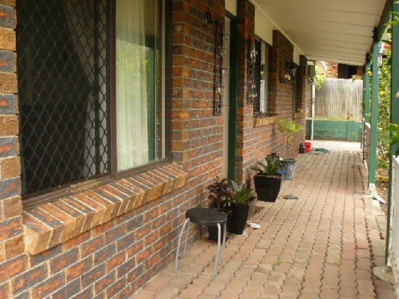 4 Carlson Court, Brassall QLD 4305