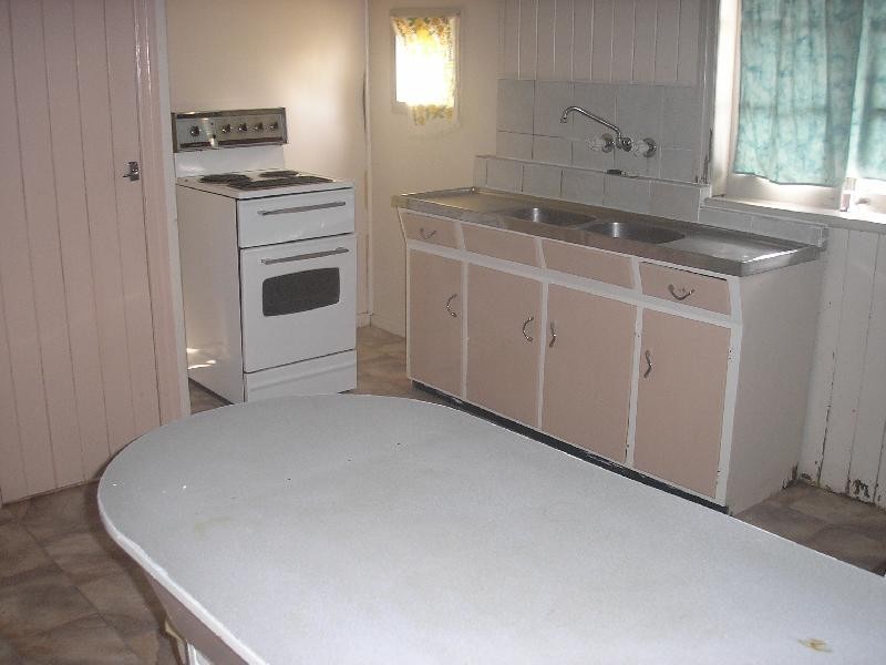 41 Brisbane Road, Newtown QLD 4305