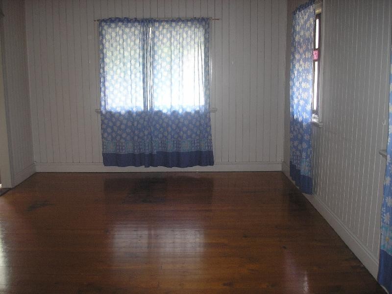 41 Brisbane Road, Newtown QLD 4305