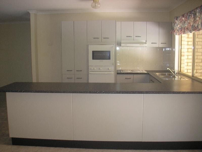 12 Calder Court, Brassall QLD 4305