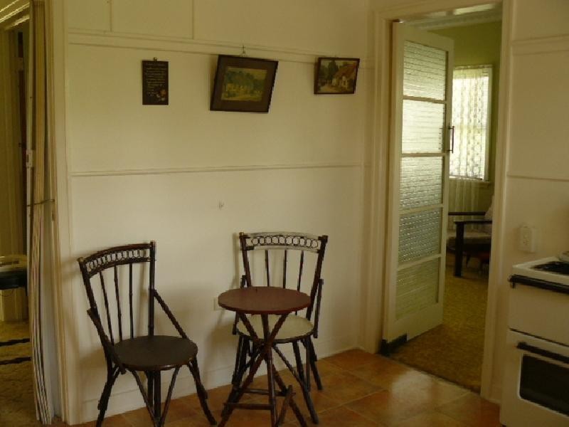 7 Miller Street, North Booval QLD 4304