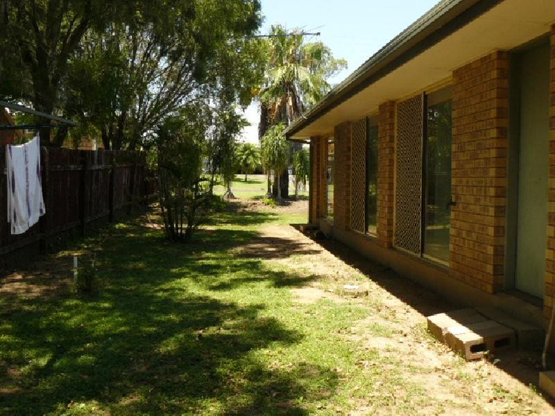 1/5 Vi Court, Brassall QLD 4305