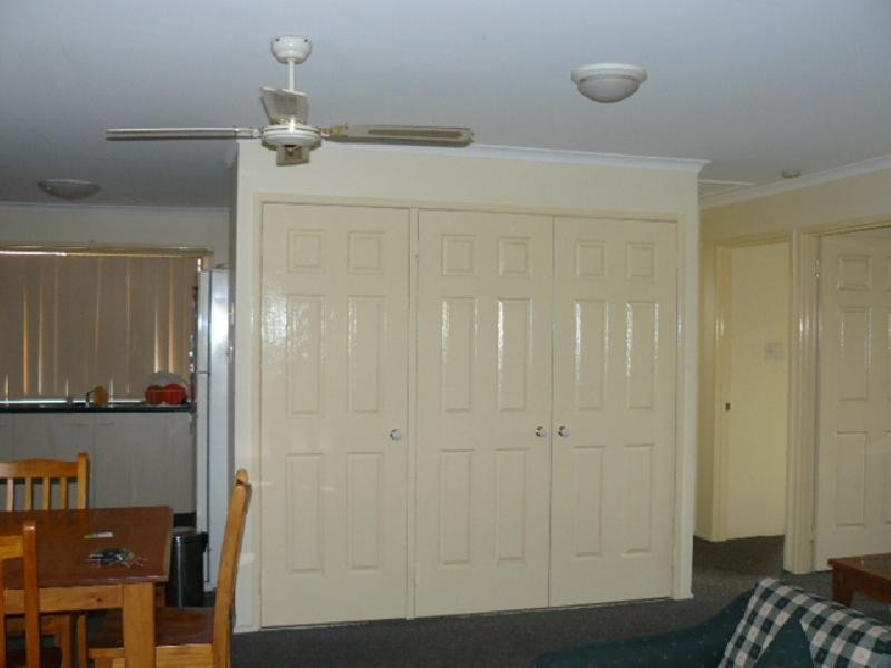 2/3 Settlers Way, Raceview QLD 4305