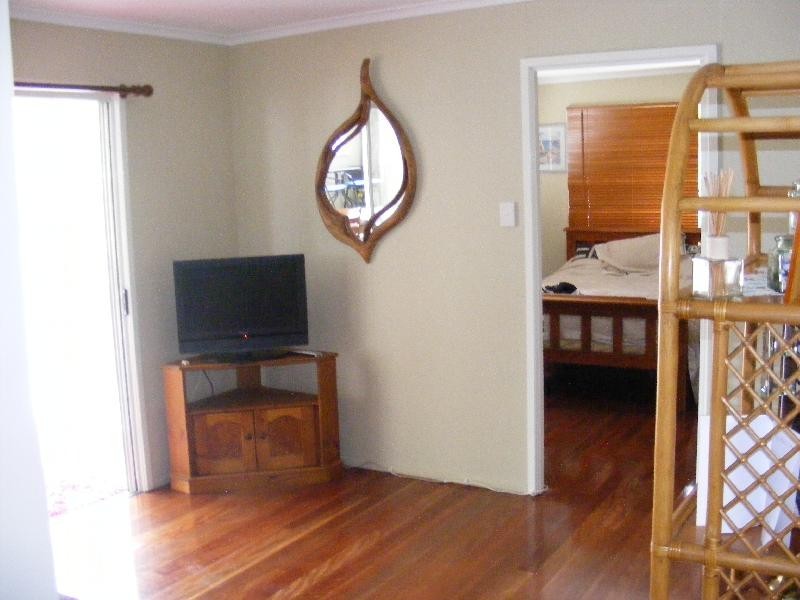 49 Macquarie Street, Silkstone QLD 4304