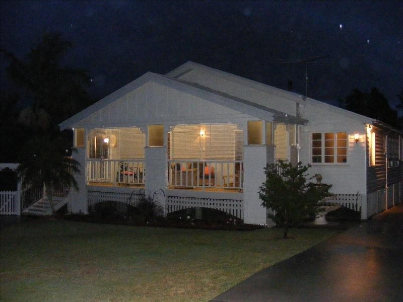 49 Macquarie Street, Silkstone QLD 4304