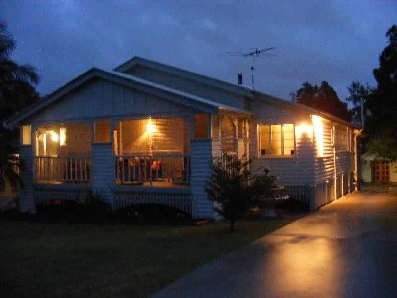 49 Macquarie Street, Silkstone QLD 4304