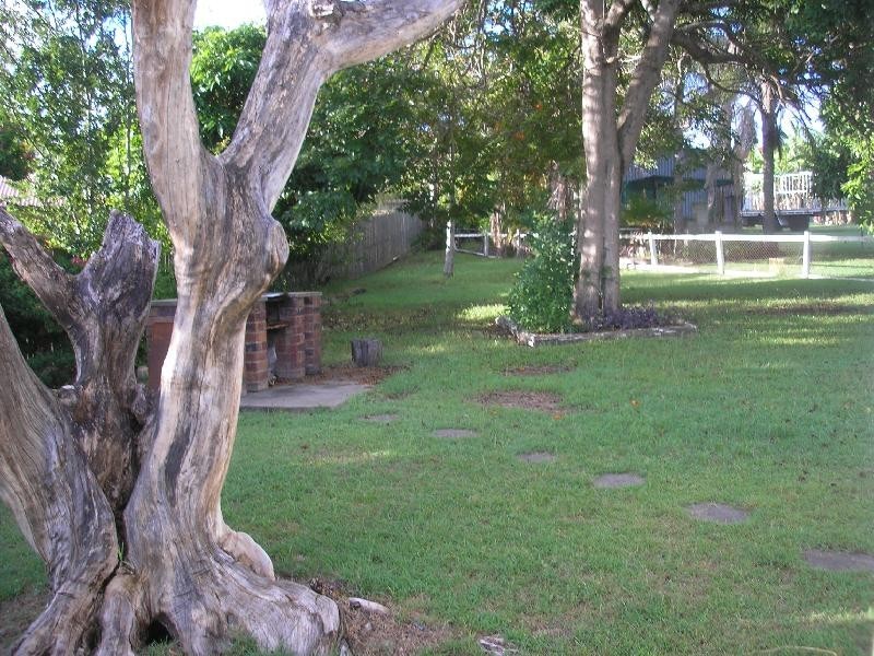 4 Holmes Street, North Ipswich QLD 4305