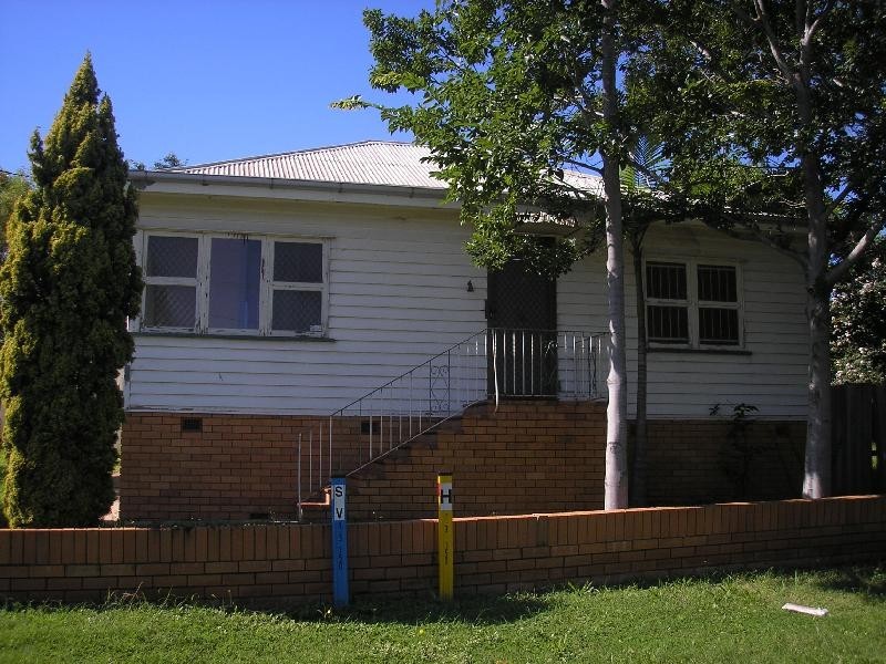 1 Old Toowoomba Road, One Mile QLD 4305