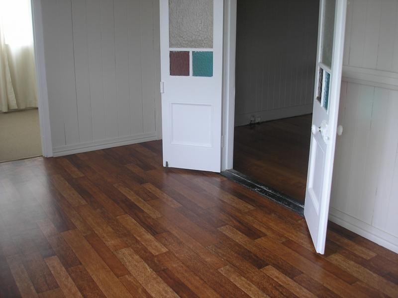 5 Auld Street, Silkstone QLD 4304