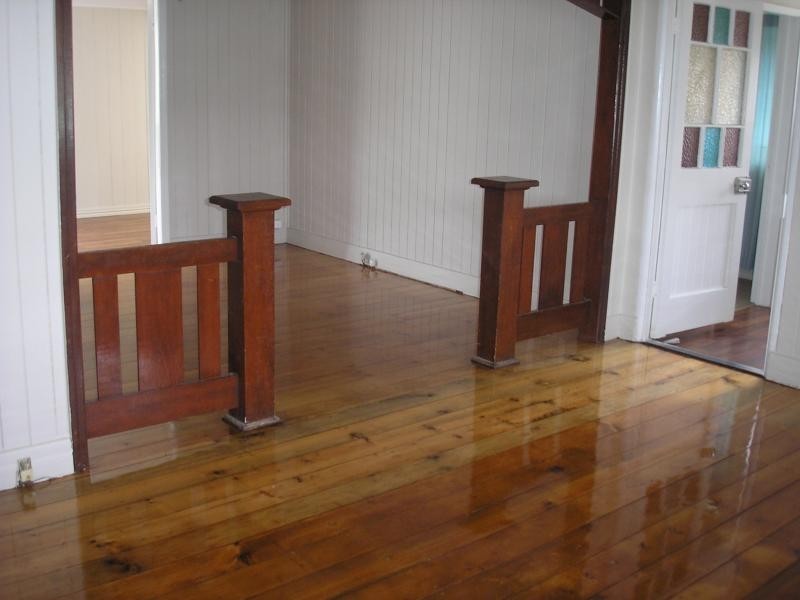 5 Auld Street, Silkstone QLD 4304