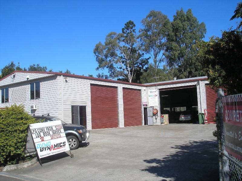 West Ipswich QLD 4305