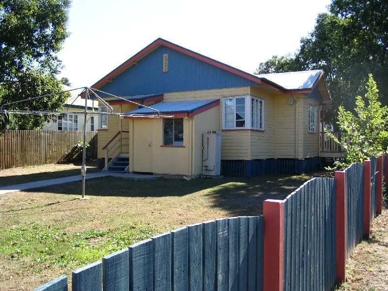 39 Coleman Street, Leichhardt QLD 4305