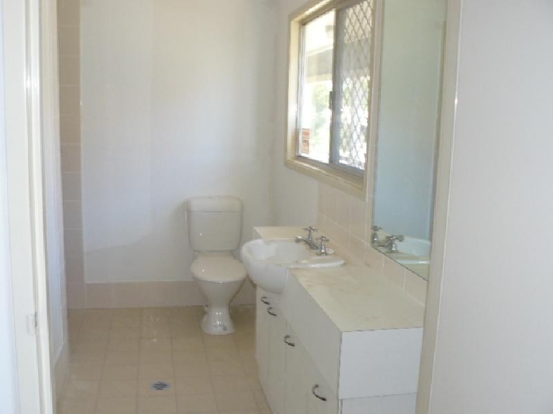 22a Churchill Street, Churchill QLD 4305