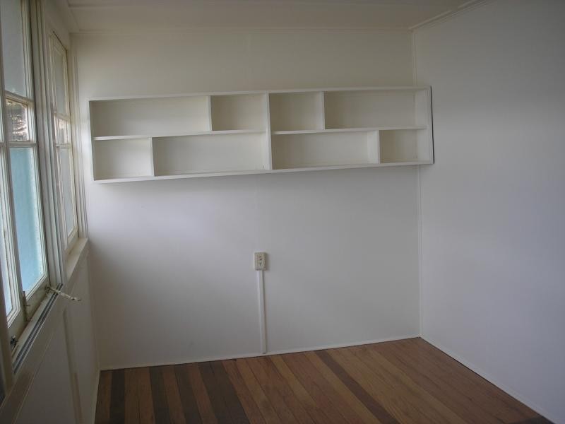 42 Chermside Road, Eastern Heights QLD 4305