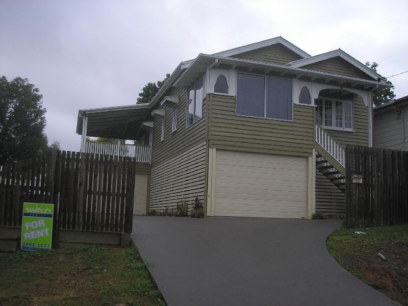 2C McMahon Street, Bundamba QLD 4304
