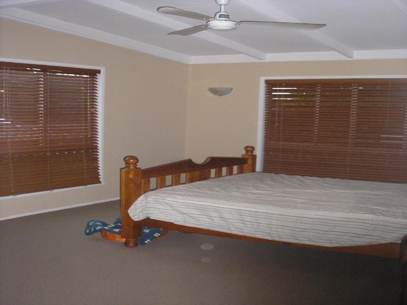 41 Glebe Road, Newtown QLD 4305