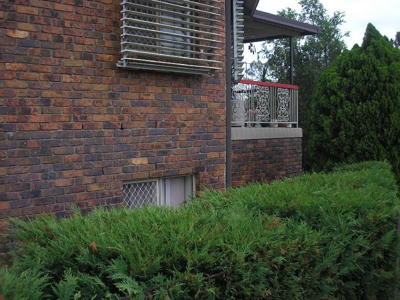 1/44 Bergin Street, Booval QLD 4304