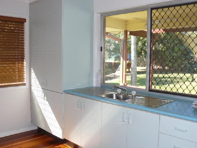 37 Kurrajong Street, Flinders View QLD 4305