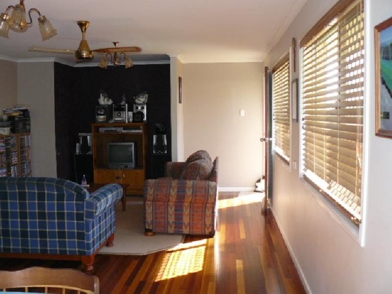 37 Kurrajong Street, Flinders View QLD 4305