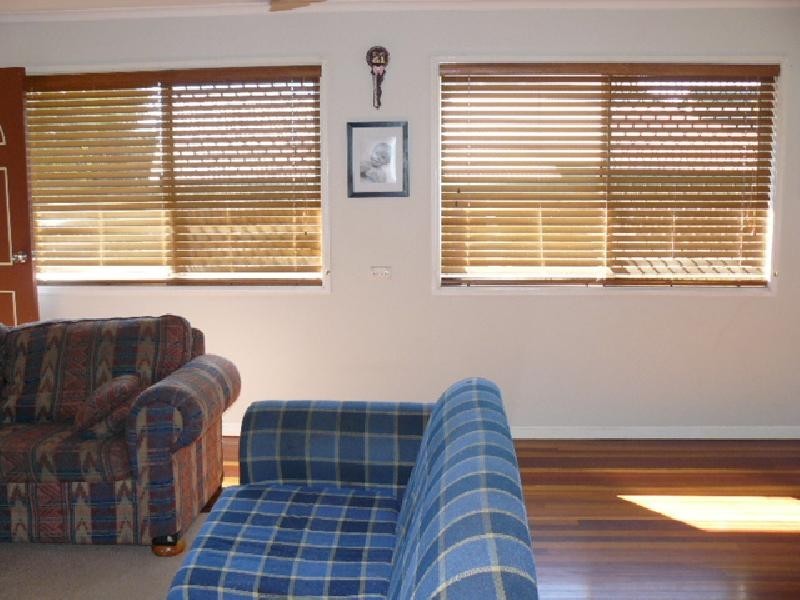 37 Kurrajong Street, Flinders View QLD 4305