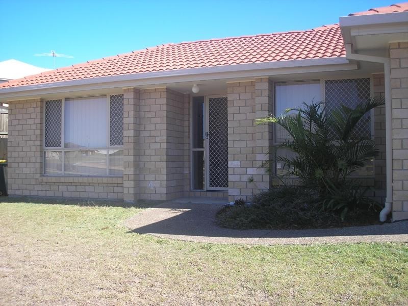 36 Sandhurst Place, Brassall QLD 4305