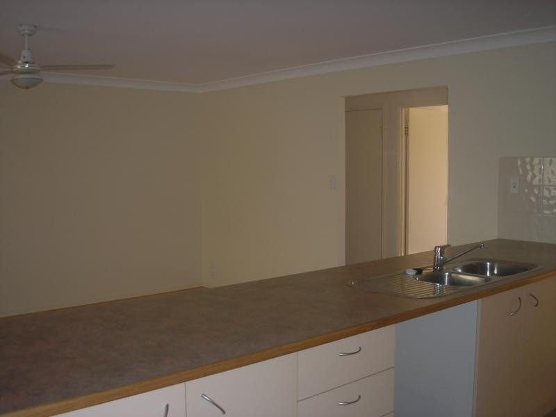 36 Sandhurst Place, Brassall QLD 4305