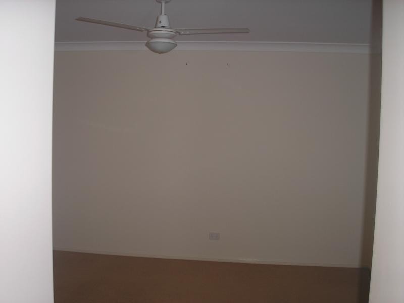 36 Sandhurst Place, Brassall QLD 4305