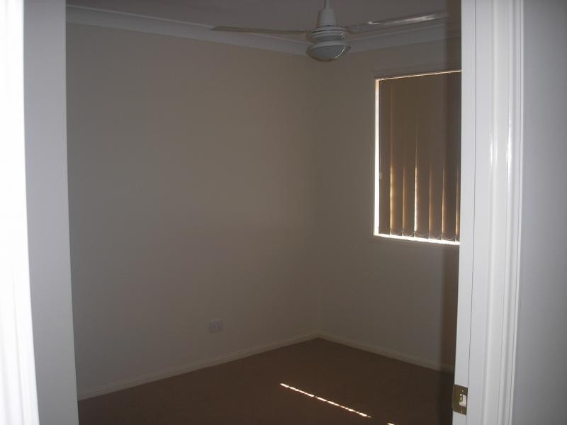 36 Sandhurst Place, Brassall QLD 4305