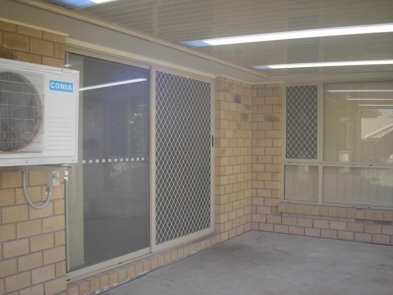 36 Sandhurst Place, Brassall QLD 4305