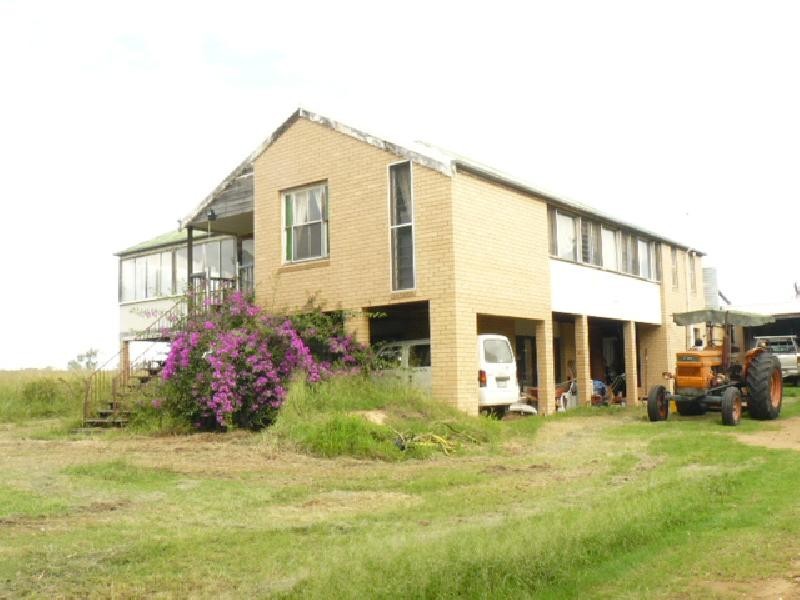 352 Lubes Road, Purga QLD 4306