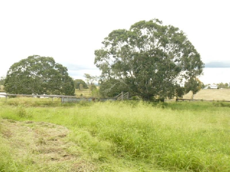352 Lubes Road, Purga QLD 4306