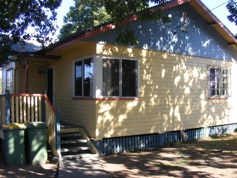 39 Coleman Street, Leichhardt QLD 4305