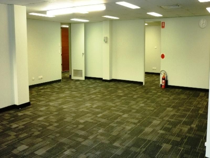 3  Wharf Street, Ipswich QLD 4305