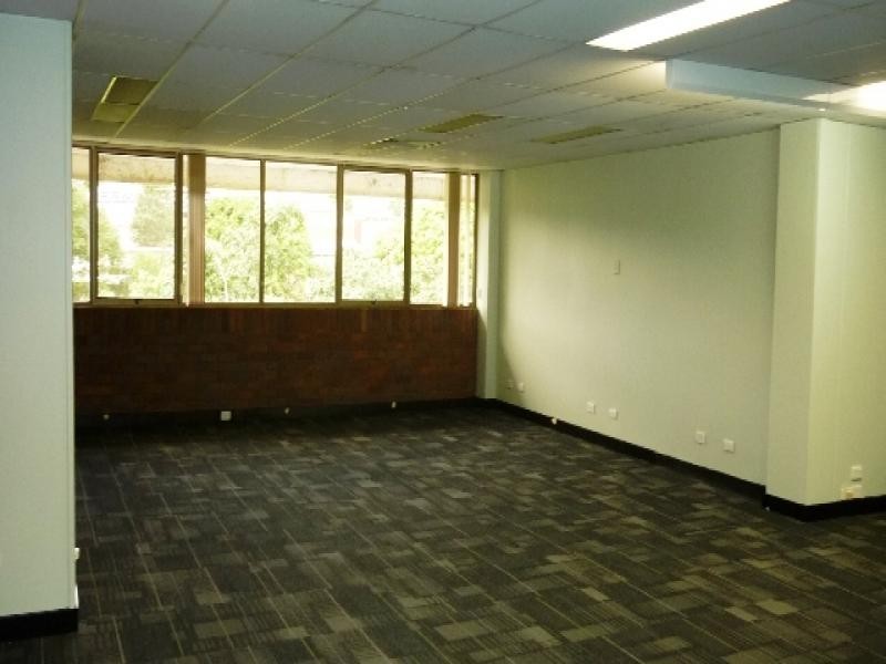 3  Wharf Street, Ipswich QLD 4305