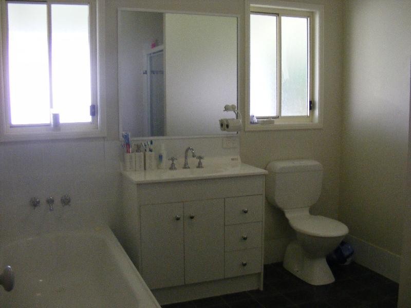 1C Green Street, Ebbw Vale QLD 4304