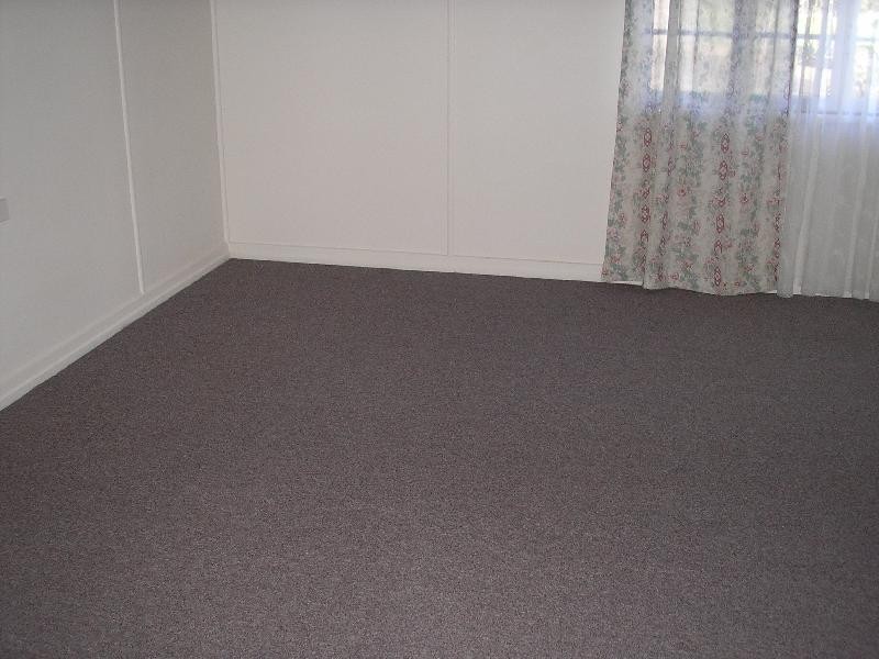 1 Hawthorne Street, Woodend QLD 4305