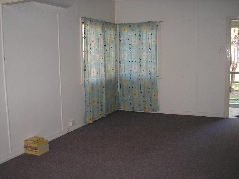 1 Hawthorne Street, Woodend QLD 4305