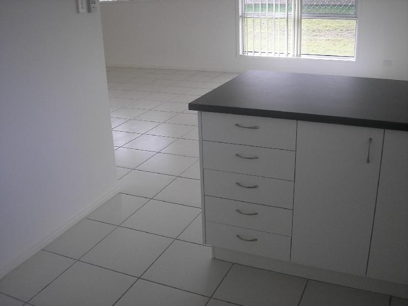 11 Arnold Street, Wulkuraka QLD 4305